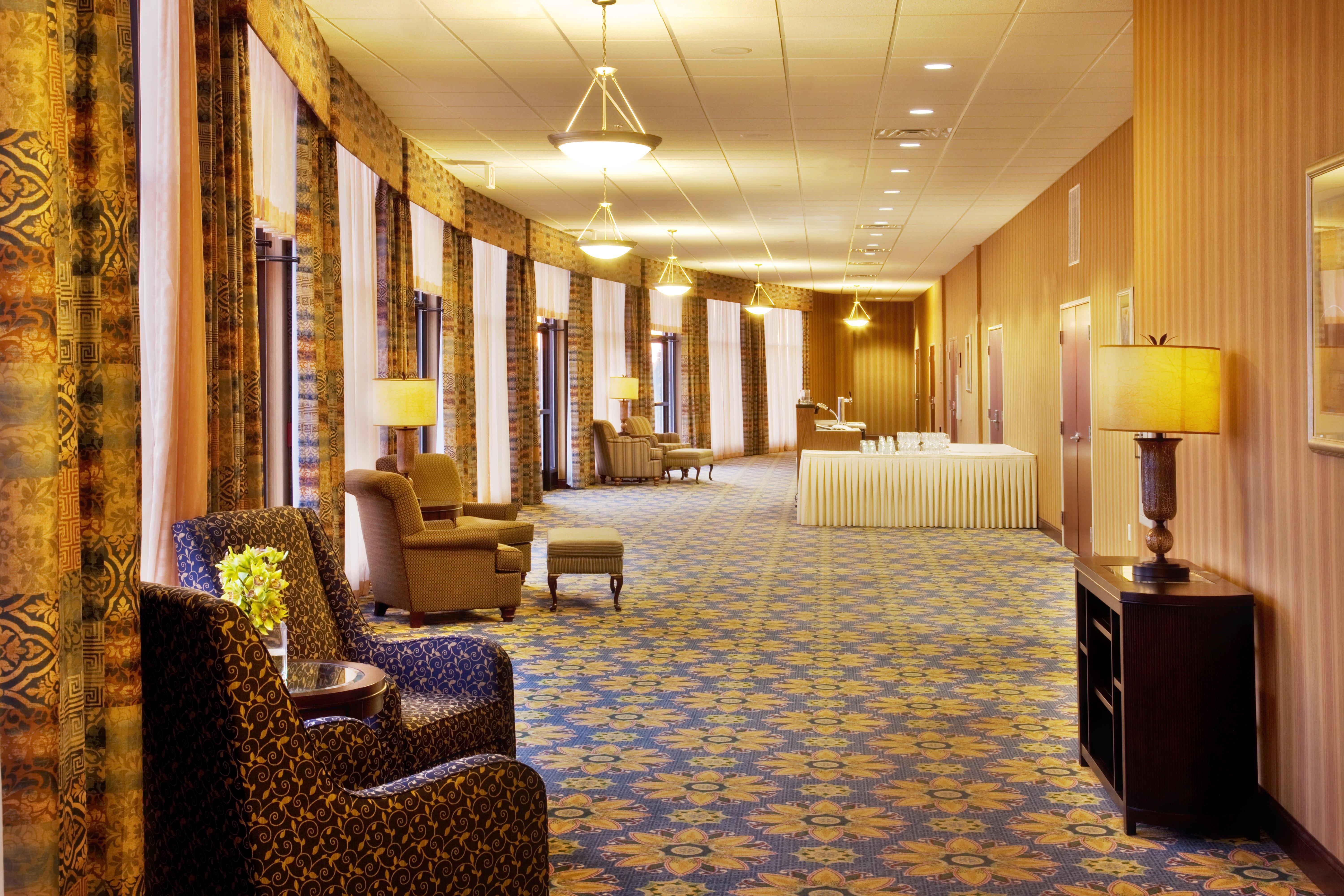 Holiday Inn Quincy By Ihg Exterior foto