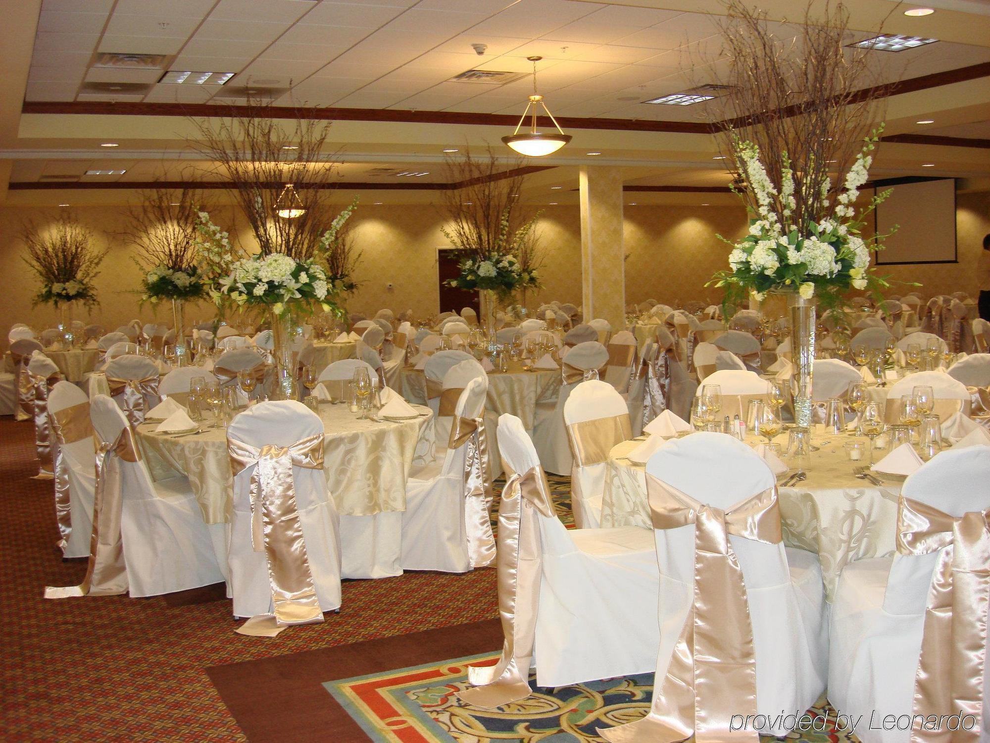 Holiday Inn Quincy By Ihg Exterior foto